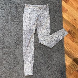Lululemon leggings - white pattern